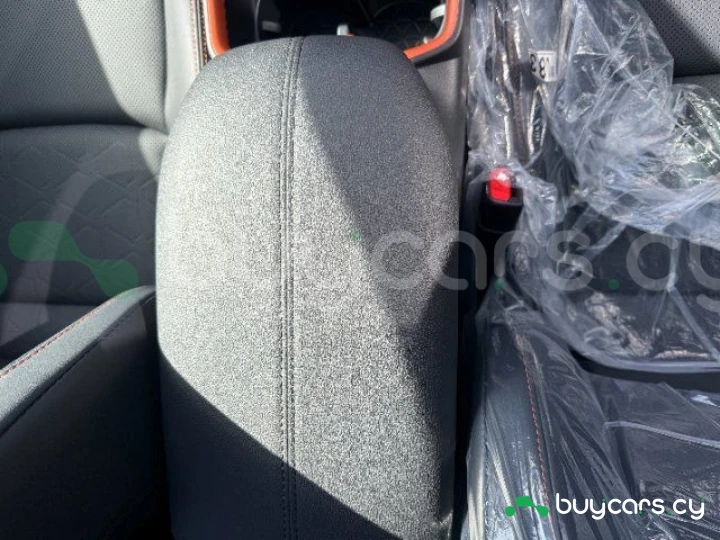 Toyota RAV4 Зеленый