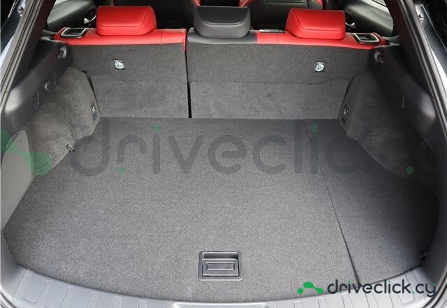 Lexus UX Black