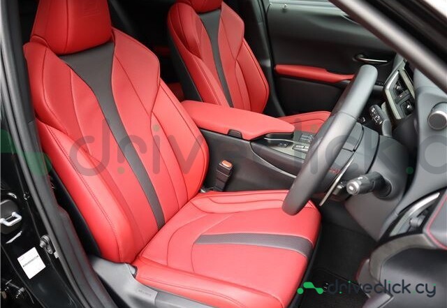 Lexus UX Black