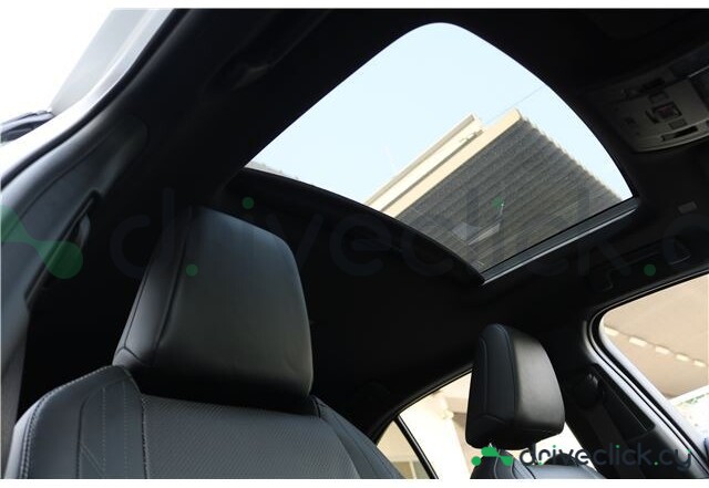 Lexus UX White