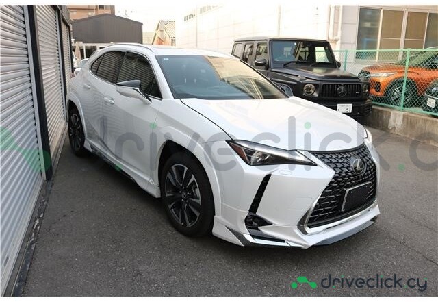 Lexus UX White