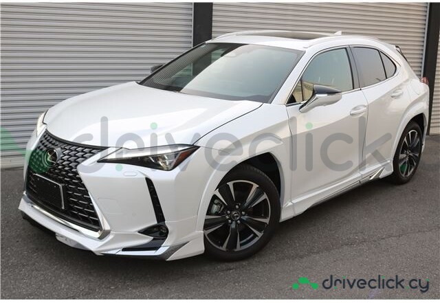 Lexus UX White