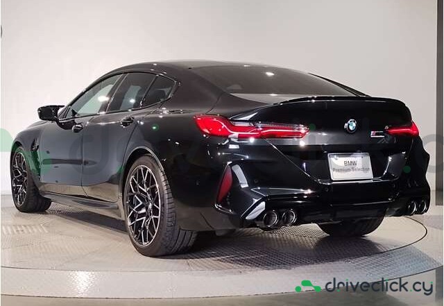 BMW M8 Black