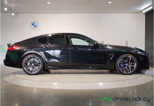 BMW M8 Black