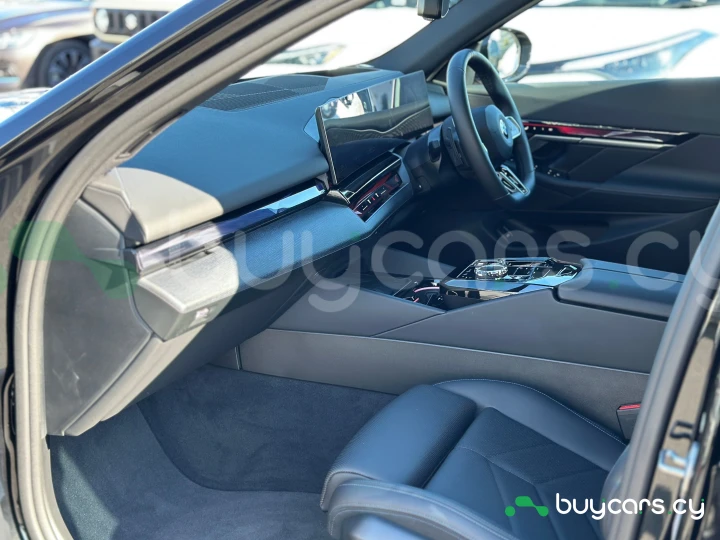 BMW 5 series Черный