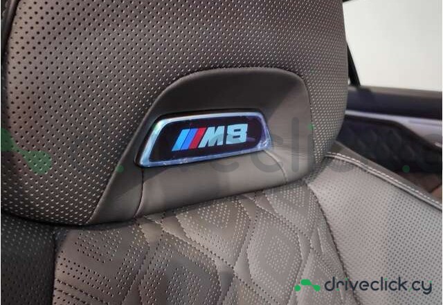 BMW M8 Black