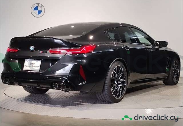 BMW M8 Black