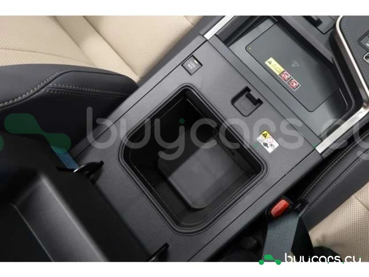 Lexus GX Бежевый