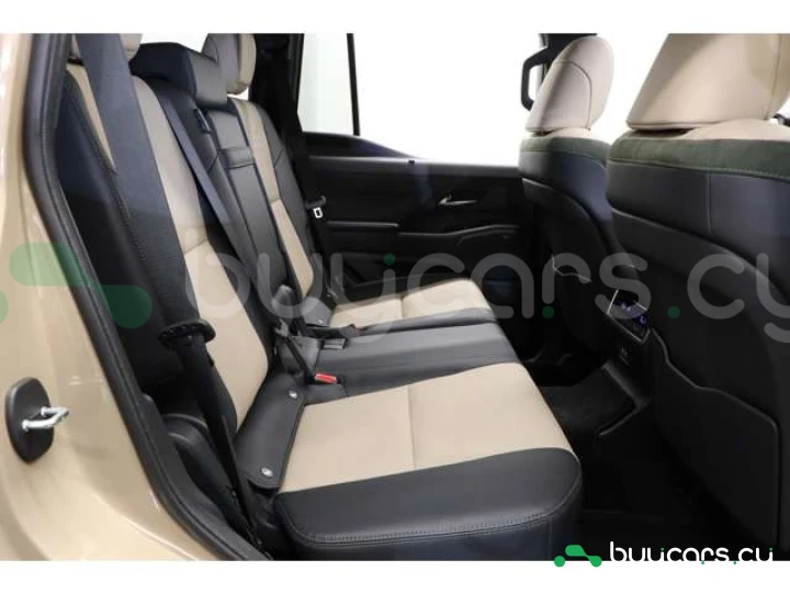 Lexus GX Бежевый