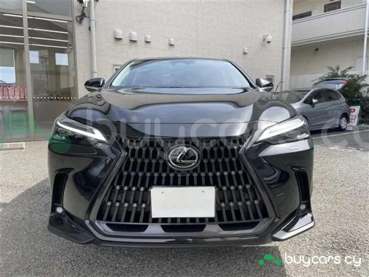 Lexus NX Черный