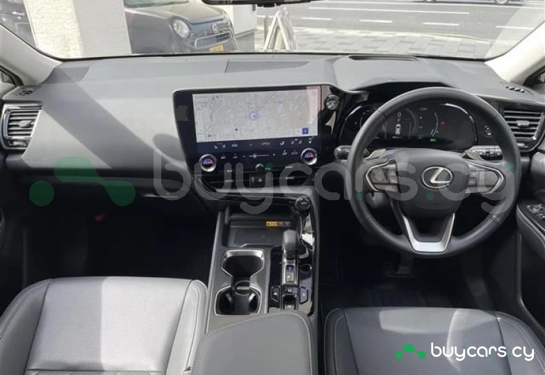 Lexus NX Черный