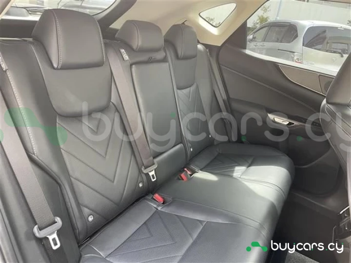 Lexus NX Черный