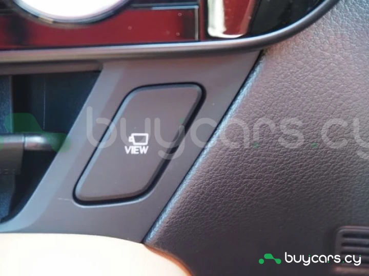 Lexus NX Красный