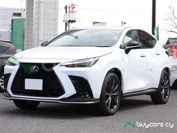 Lexus NX Белый