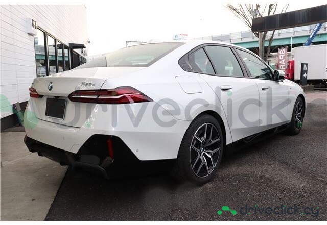 BMW 5 series White