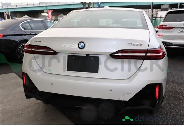 BMW 5 series White