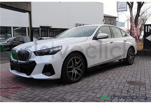 BMW 5 series White
