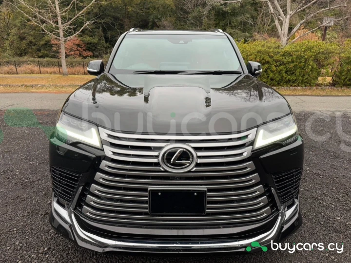 Lexus LX Черный