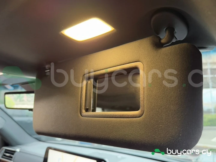 Lexus LX Черный