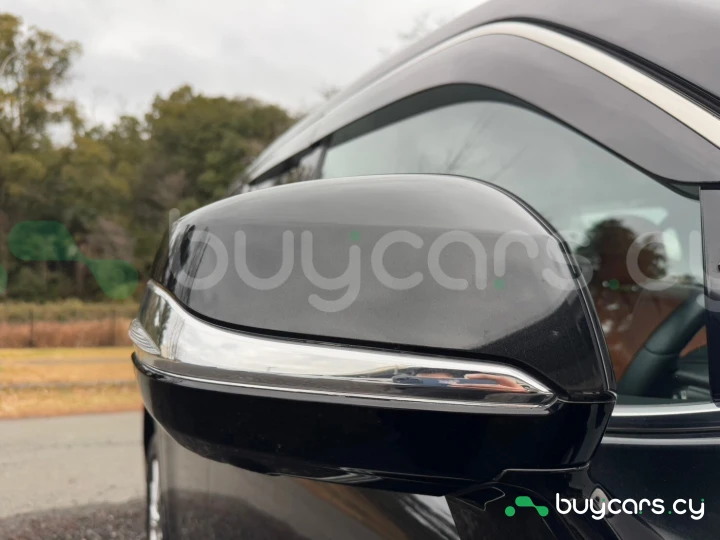 Lexus LX Черный