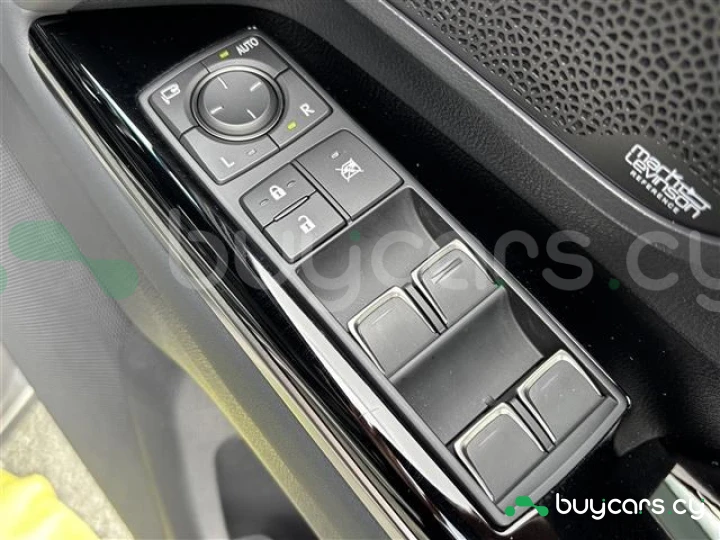 Lexus LX Черный