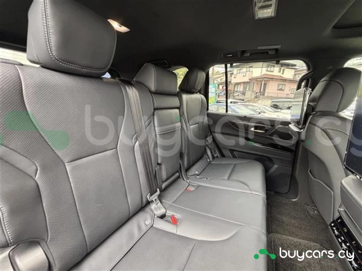 Lexus LX Черный