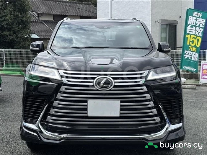Lexus LX Черный