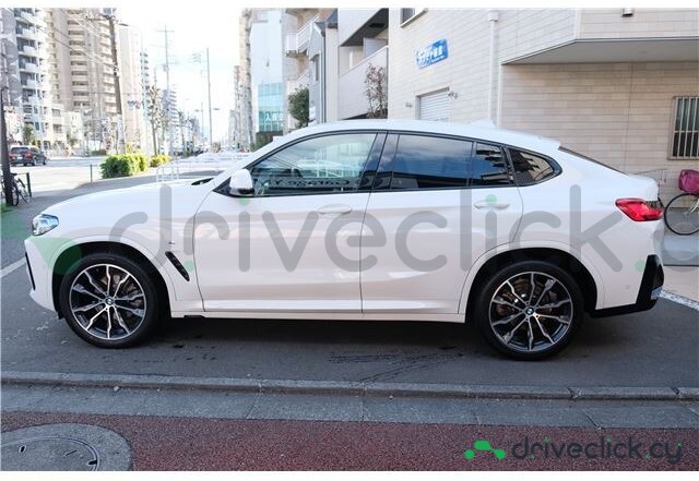 BMW X4 Белый
