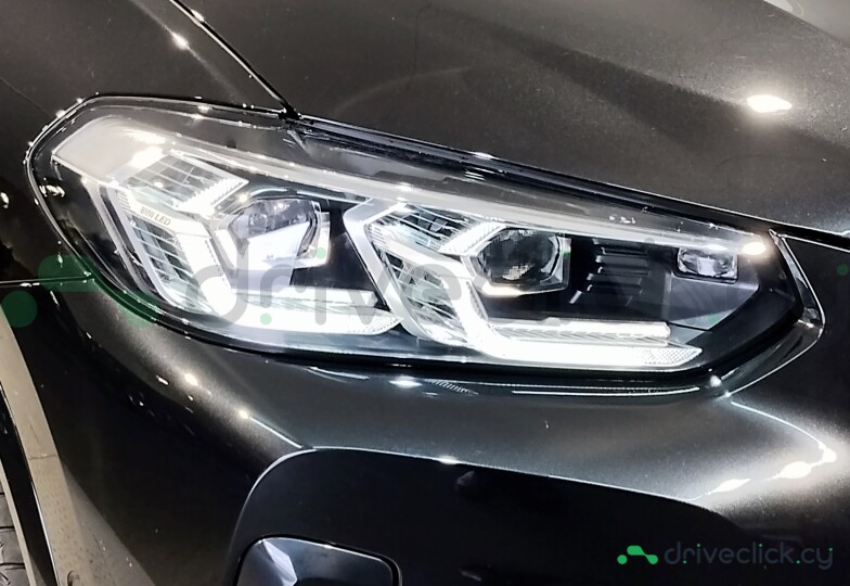 BMW X4 Black