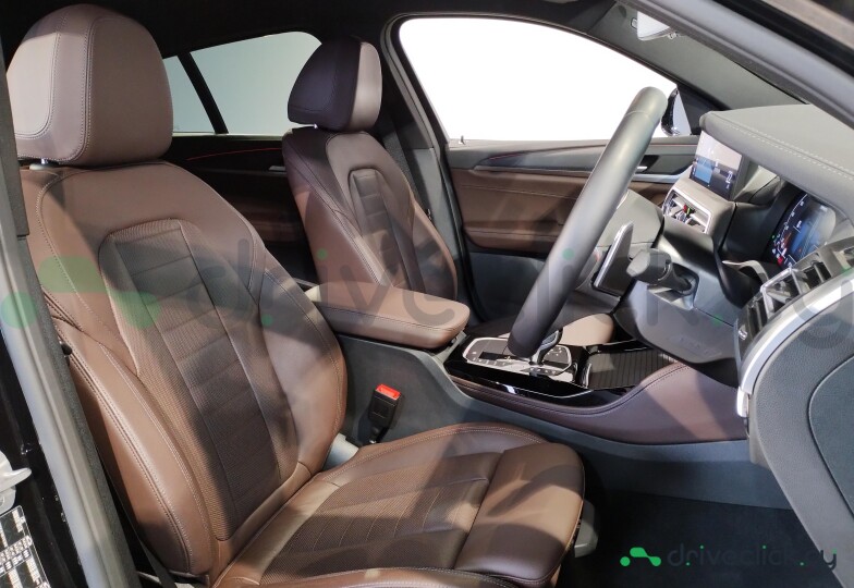 BMW X4 Black