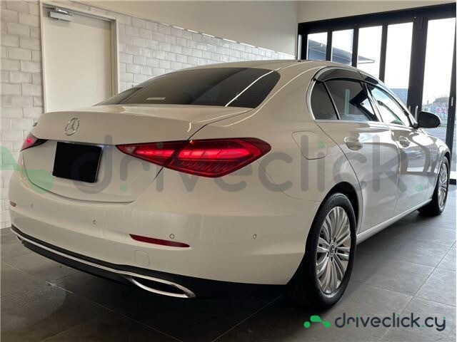 Mercedes C class Белый