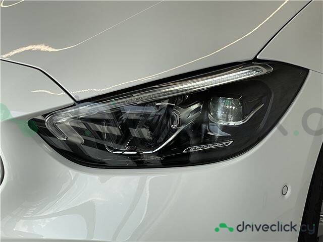 Mercedes C class Белый