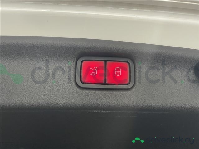 Mercedes C class Белый