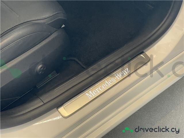 Mercedes C class Белый