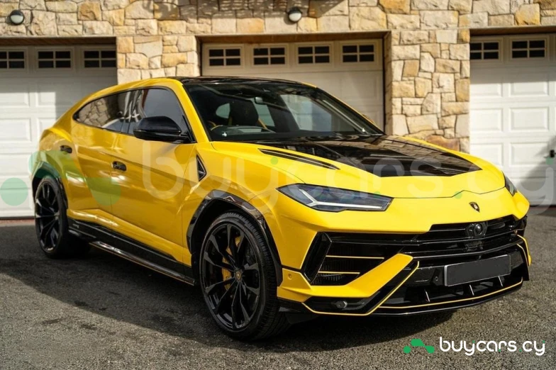 Lamborghini Urus Желтый