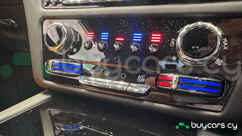 Rolls-Royce Spectre White