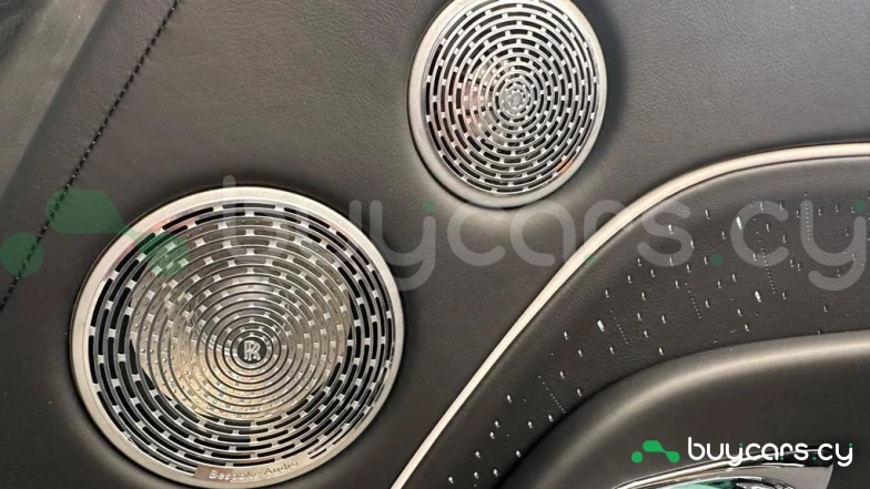 Rolls-Royce Spectre White