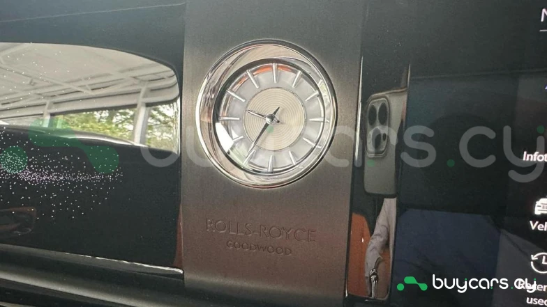 Rolls-Royce Spectre White