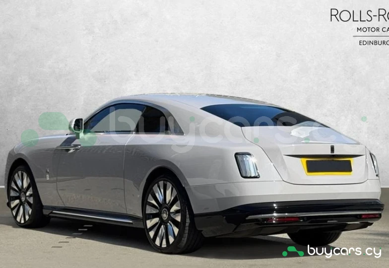Rolls-Royce Spectre White