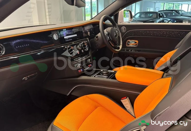 Rolls-Royce Spectre White