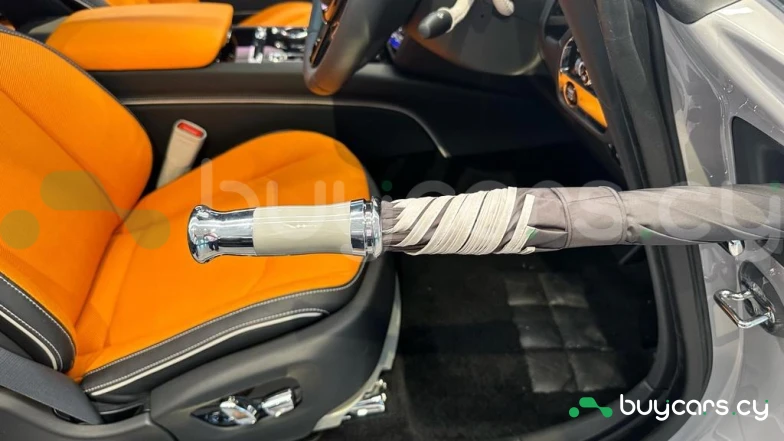 Rolls-Royce Spectre White