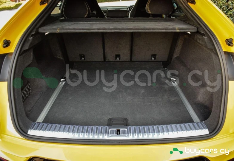 Lamborghini Urus Желтый