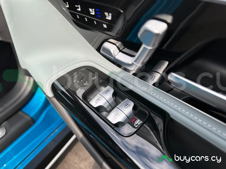 Mercedes SL-class Бирюзовый