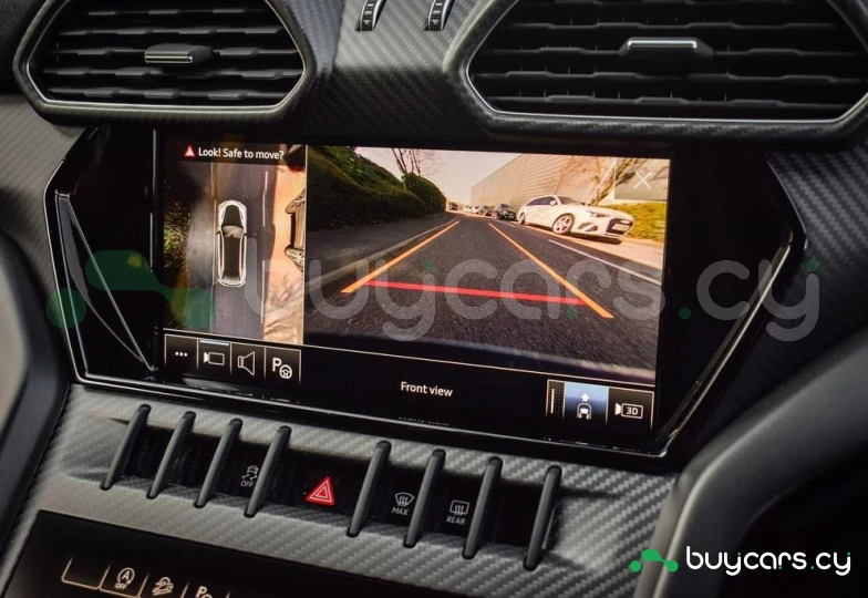 Lamborghini Urus Желтый