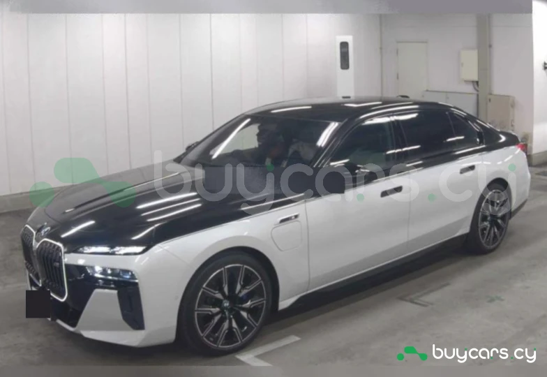 BMW i7 Черный