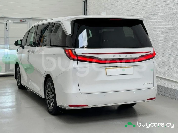 Lexus LM White