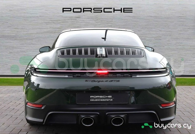 Porsche 911 Green