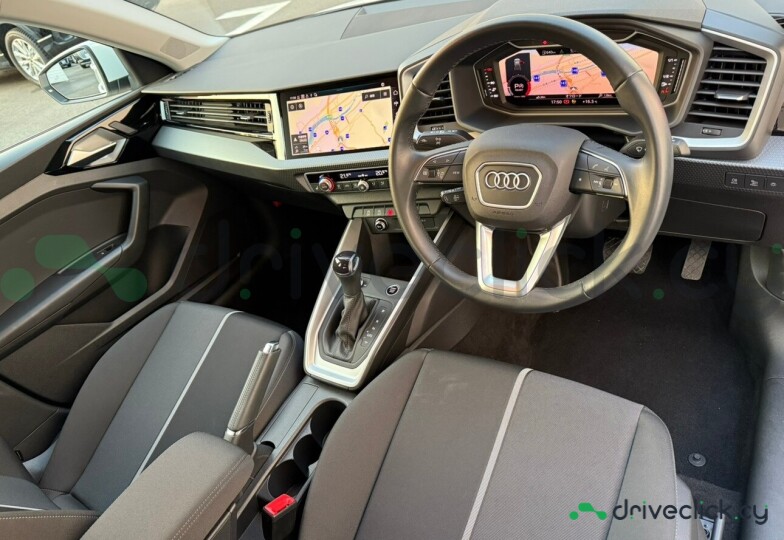 Audi A1 Белый