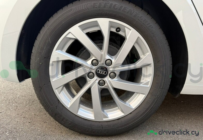 Audi A1 Белый