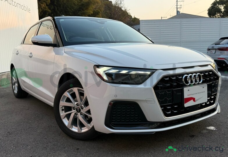 Audi A1 Белый